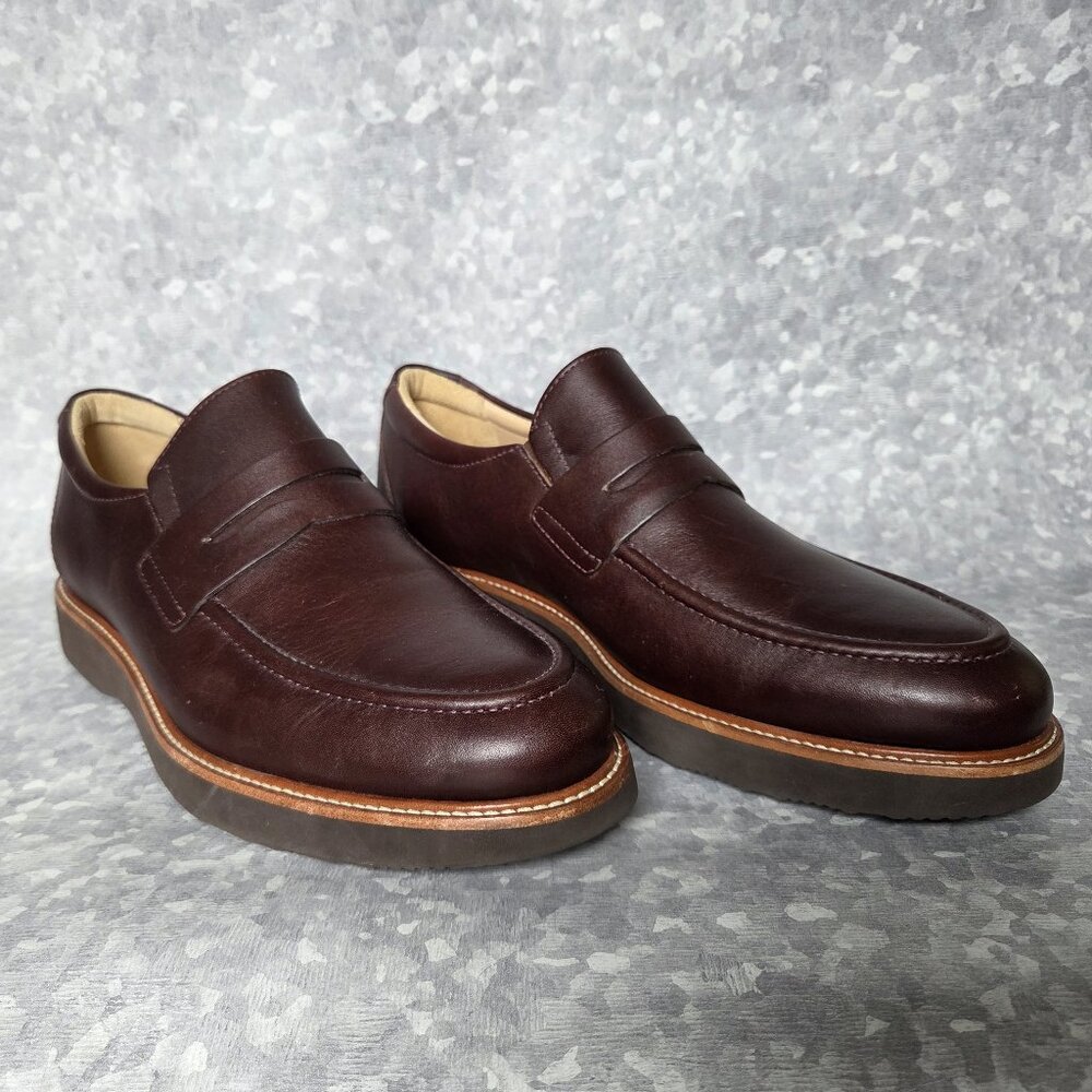 NWOT Samuel Hubbard Loafer Shoes Size 8